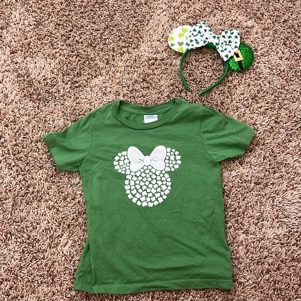 St Patrick’s day Minnie shirt and ears 4t